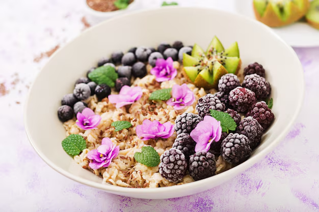 Quinoa and Black Bean Bowl: A Hearty Option