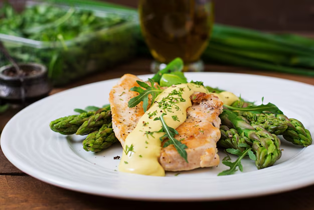 Baked Salmon with Asparagus: A Nutrient-Dense Meal